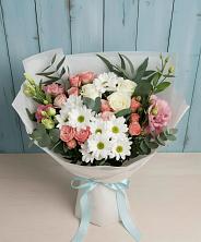 Букет цветов из:  Розы, Лизиантусы и Хризантемы в Нарткале