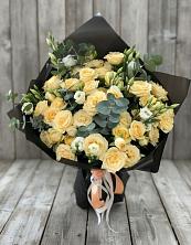 Букет цветов из:  Розы и Лизиантусы в Нарткале