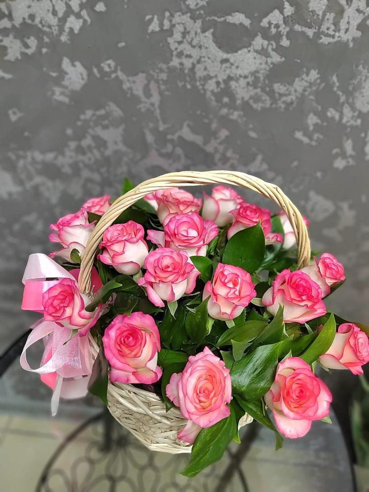Цветочная композиция из Розы в корзине в Нарткале