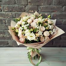 Букет цветов из:  Альстромерии, Розы и Хризантемы в Нарткале