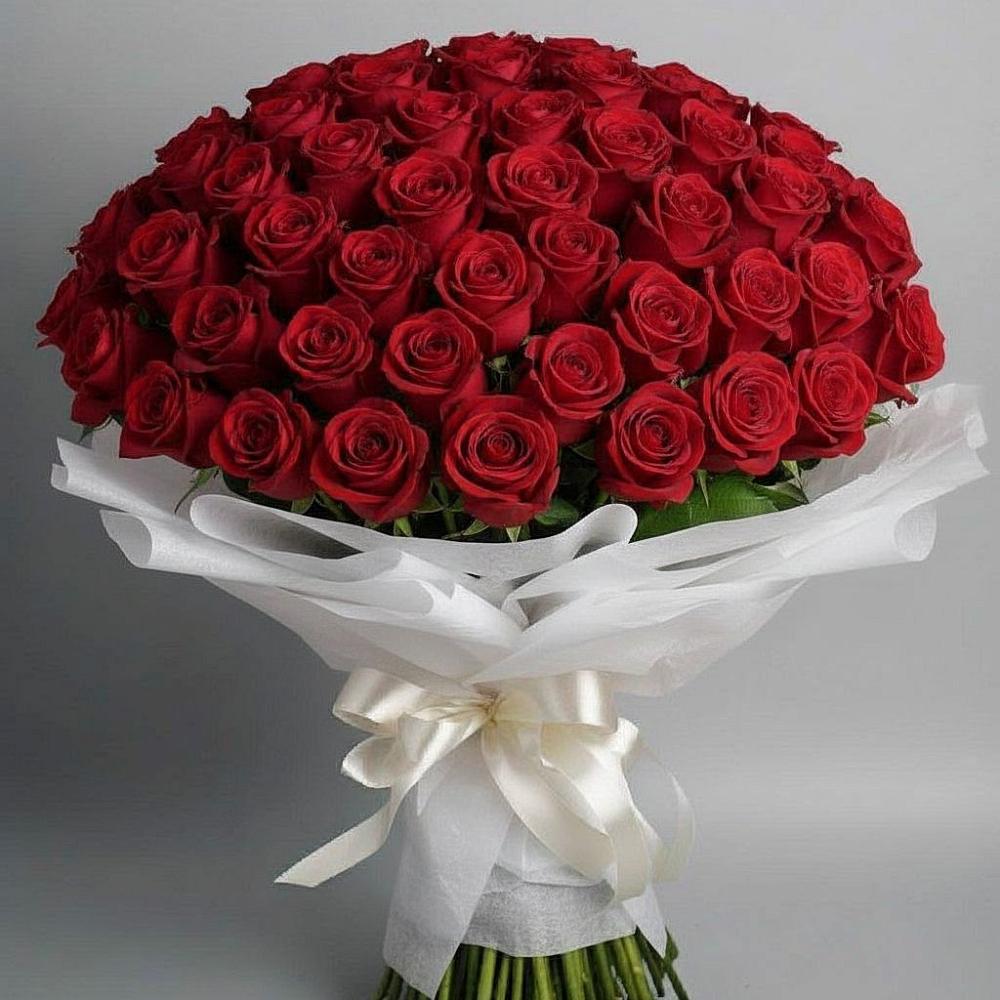 Букет 101 Красная роза Блэк Мэджик в Нарткале