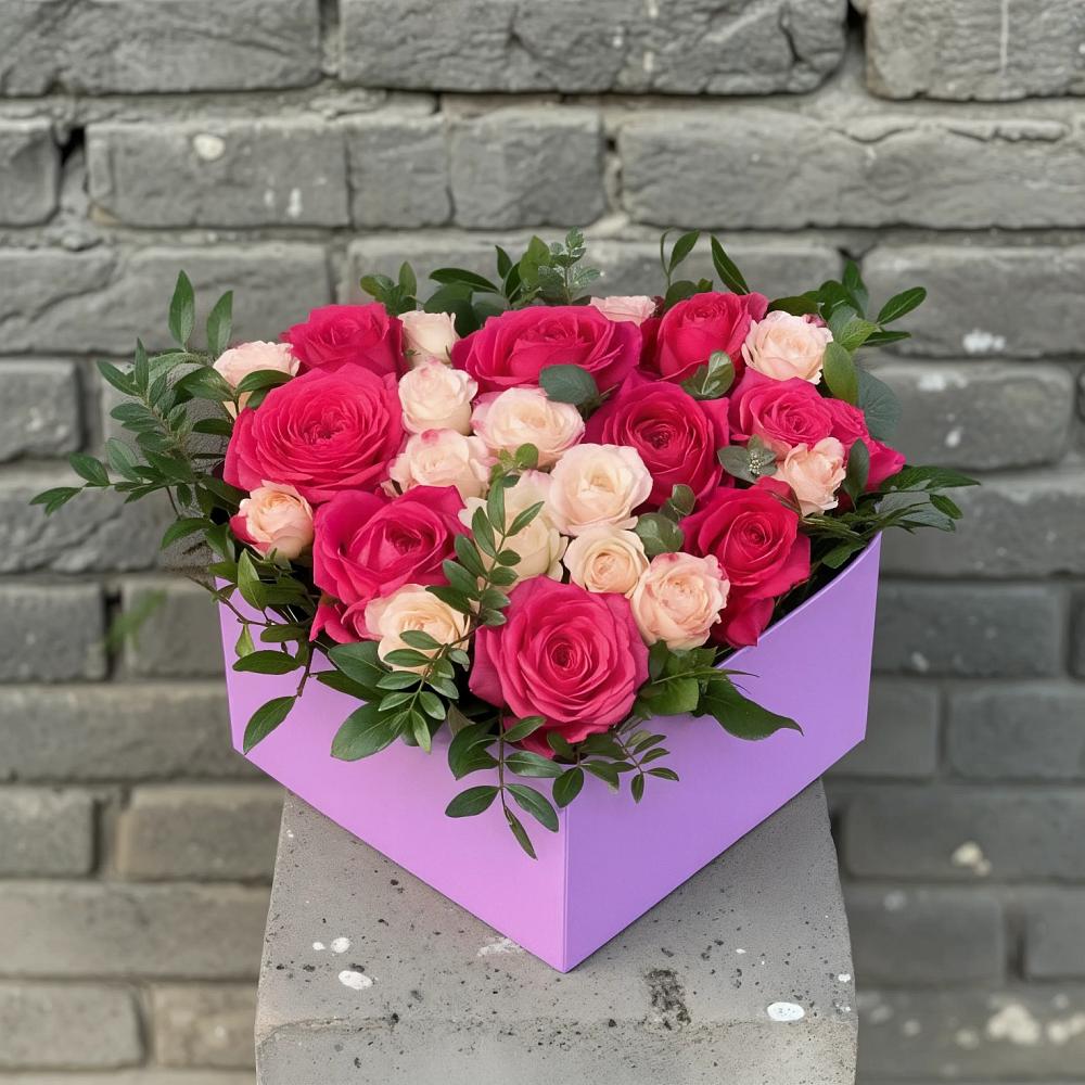 Цветочная композиция из Розы в коробке в Нарткале