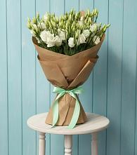 Букет цветов из:  Лизиантусы в Нарткале