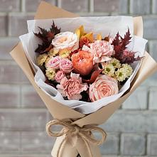 Букет цветов из:  Гвоздики, Хризантемы и Розы в Нарткале
